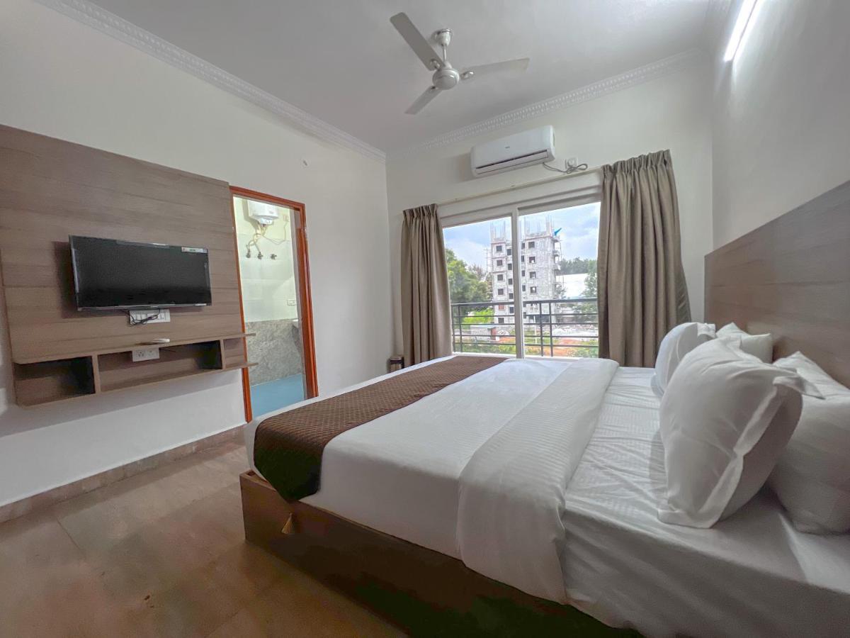 Hotel Elite By Agira Hotels-Free Airport Pickup Or Drop Yelahanka Exteriör bild